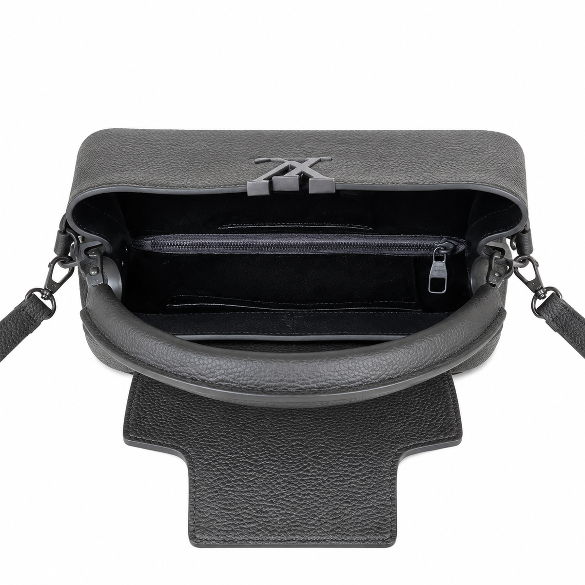 Louis Vuitton Capucines MM — Noir Taurillon, Matte Black LV Turn-Lock & All-Black Hardware
