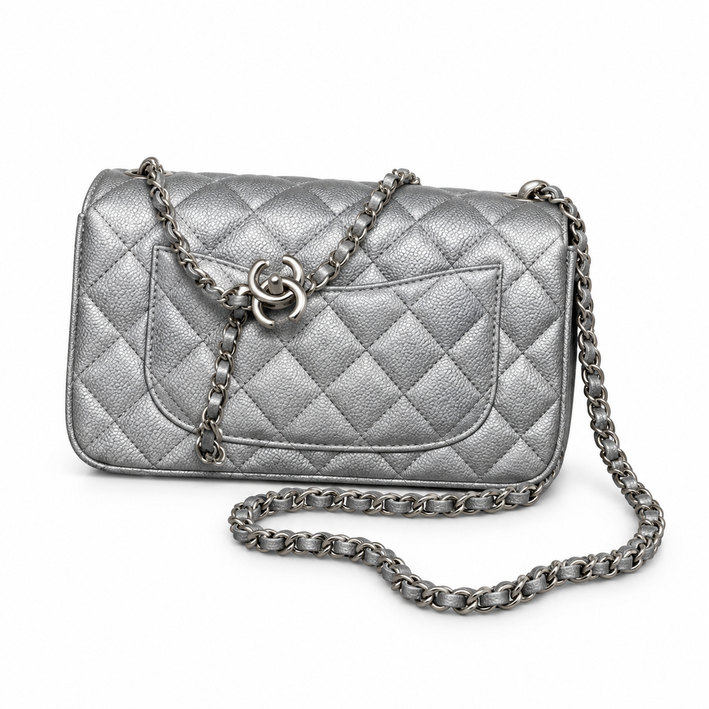 Chanel Classic Quilted Mini Bag 20×13×7cm