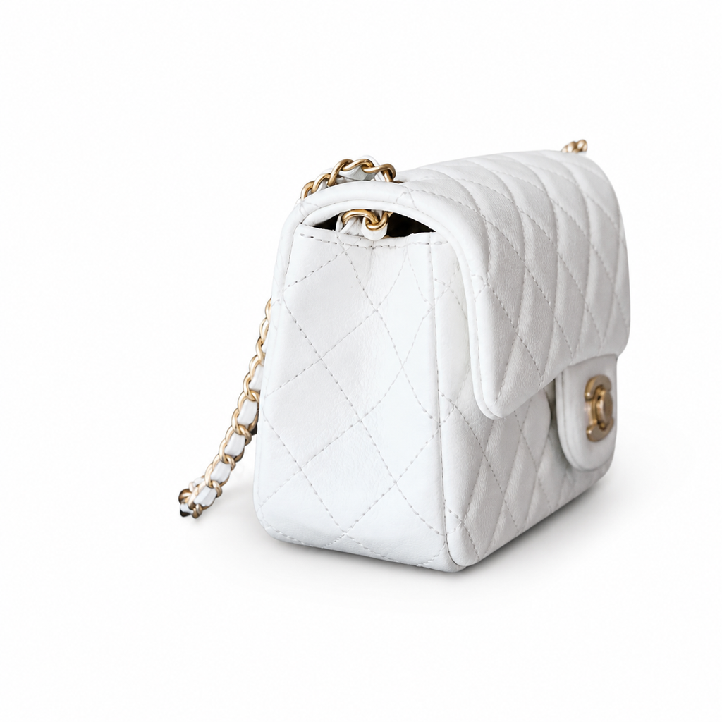 Chanel Classic Flap Bag | CC Turn-Lock Gold Chain Diamond Quilted — 23cm