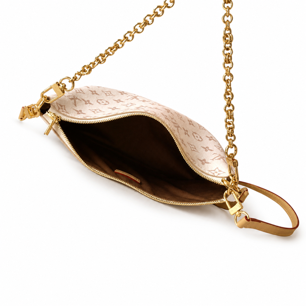 Louis Vuitton Hobo Handbag – Cream Monogram Canvas