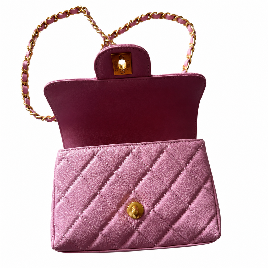 Chanel Diamond-Quilted Vintage Chain Crossbody Bag