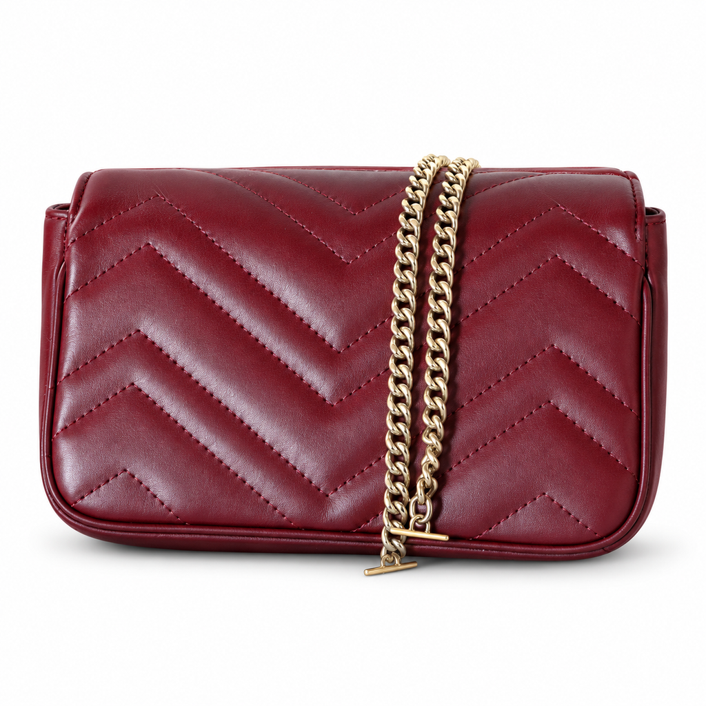 Gucci GG Marmont Super Mini Flap Bag in Bordeaux Matelassé