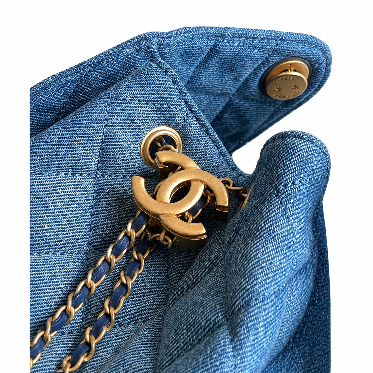 Chanel Quilted Leather Relaxed Chain Shoulder Bag