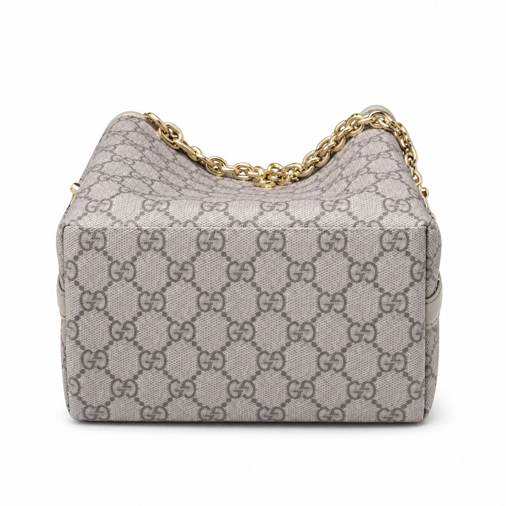Gucci GG Supreme Small Bucket Bag with Charms