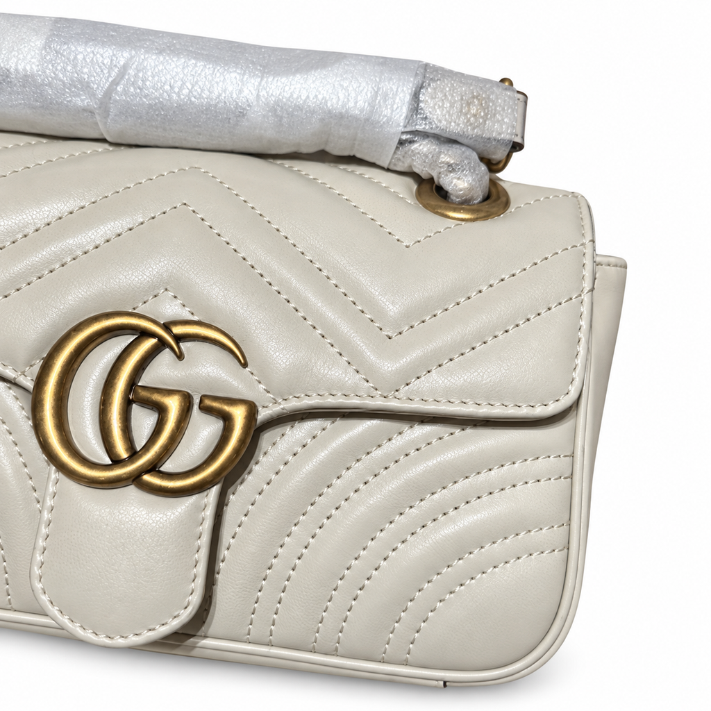 Gucci Blondie Small Shoulder Bag in Ivory Leather