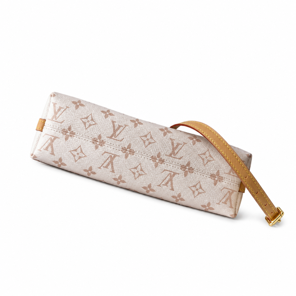 Louis Vuitton Hobo Handbag – Cream Monogram Canvas