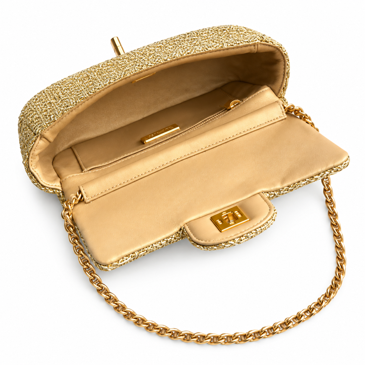 Chanel Quilted Elongated Shoulder Bag 12.5×20.5×6cm